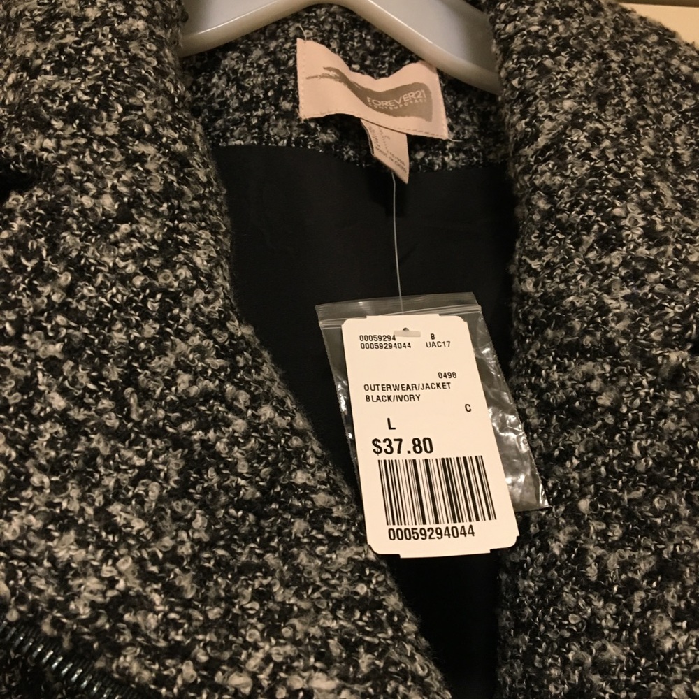 Womens Jacket - Picture 4 of 4